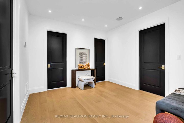 Photo 28 at 35 Foxwarren Drive, Bayview Village, Toronto