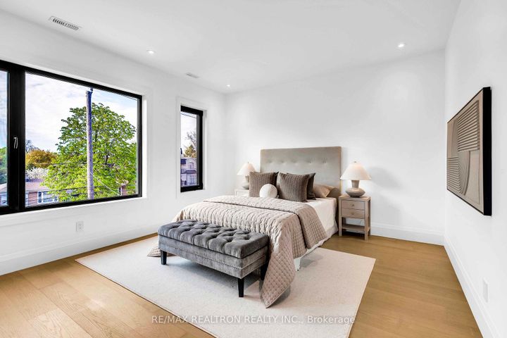 Photo 32 at 35 Foxwarren Drive, Bayview Village, Toronto