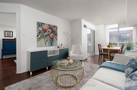 Photo 10 at 815 - 801 King Street W, Niagara, Toronto