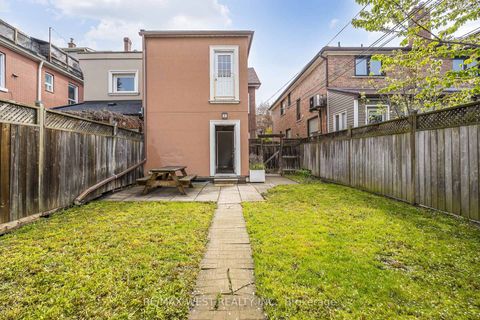 Photo 23 at 404 Manning Avenue, Little Italy, Toronto
