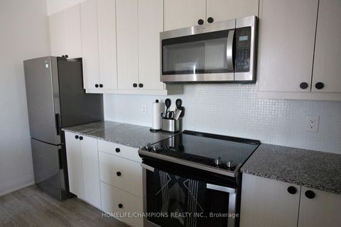 Photo 8 at 610 - 3655 Kingston Road, Scarborough Village, Toronto