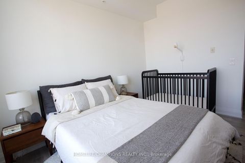 Photo 20 at 610 - 3655 Kingston Road, Scarborough Village, Toronto