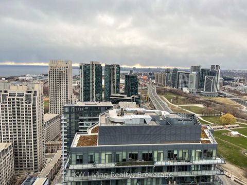 Photo 13 at 4202 - 19 Bathurst Street, Waterfront Communities C1, Toronto