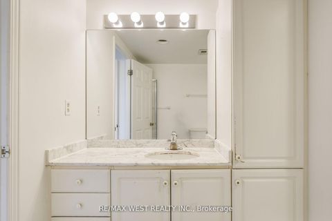Photo 30 at 411 - 1 Aberfoyle Crescent, City Centre West, Toronto