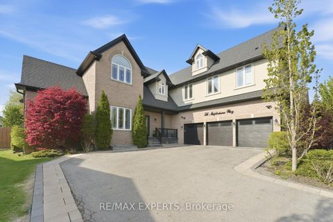 Photo 6 at 56 Mapledown Way, Rural Vaughan, Vaughan