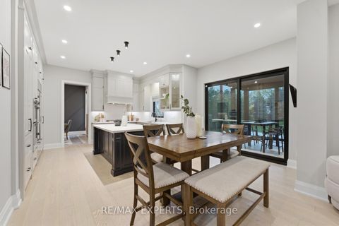Photo 13 at 56 Mapledown Way, Rural Vaughan, Vaughan