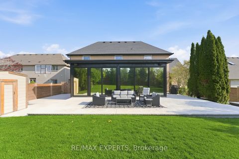 Photo 22 at 56 Mapledown Way, Rural Vaughan, Vaughan