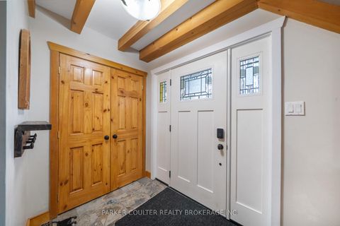 Photo 2 at 685 Park Road, Alcona, Innisfil