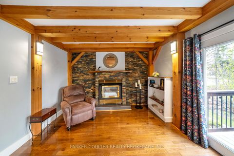 Photo 5 at 685 Park Road, Alcona, Innisfil