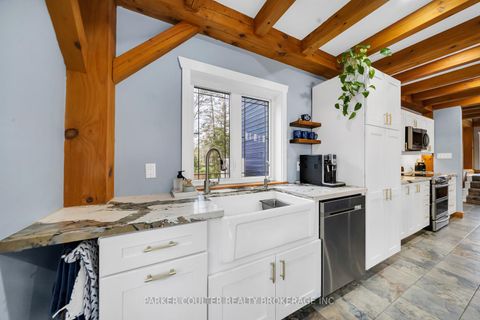 Photo 13 at 685 Park Road, Alcona, Innisfil