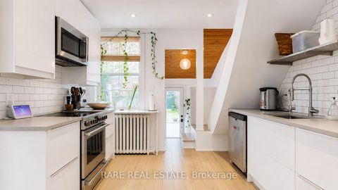 Photo 2 at 48 Redwood Avenue, Coxwell, Toronto