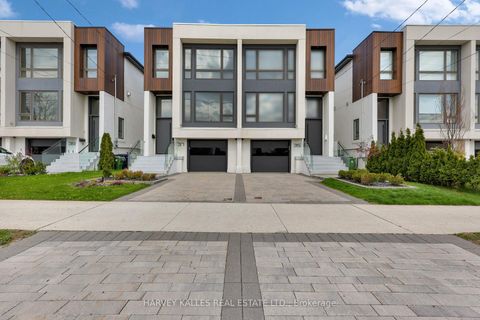 Photo 1 at 35 Wilmington Avenue, Bathurst Manor, Toronto