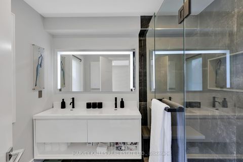 Photo 23 at 35 Wilmington Avenue, Bathurst Manor, Toronto