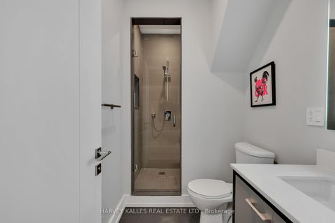 Photo 40 at 35 Wilmington Avenue, Bathurst Manor, Toronto