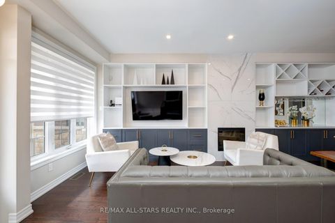 Photo 7 at 212 East's Corners Boulevard, Kleinburg, Vaughan