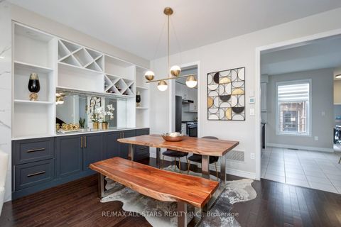 Photo 11 at 212 East's Corners Boulevard, Kleinburg, Vaughan