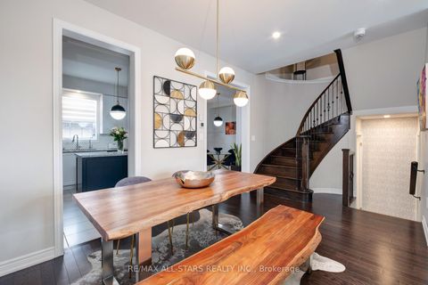 Photo 15 at 212 East's Corners Boulevard, Kleinburg, Vaughan