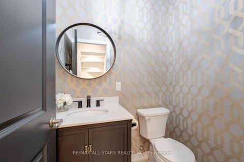 Photo 26 at 212 East's Corners Boulevard, Kleinburg, Vaughan