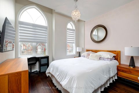 Photo 28 at 212 East's Corners Boulevard, Kleinburg, Vaughan