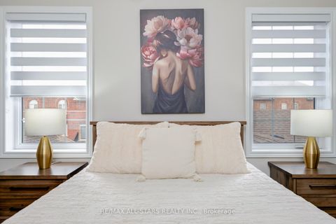 Photo 31 at 212 East's Corners Boulevard, Kleinburg, Vaughan