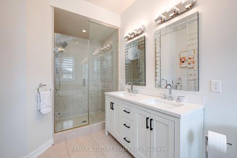 Photo 34 at 212 East's Corners Boulevard, Kleinburg, Vaughan