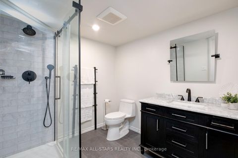 Photo 41 at 212 East's Corners Boulevard, Kleinburg, Vaughan