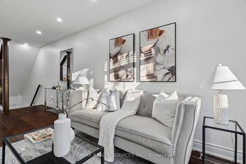 Photo 7 at 131 Charlton Settlement Avenue, Mount Dennis, Toronto
