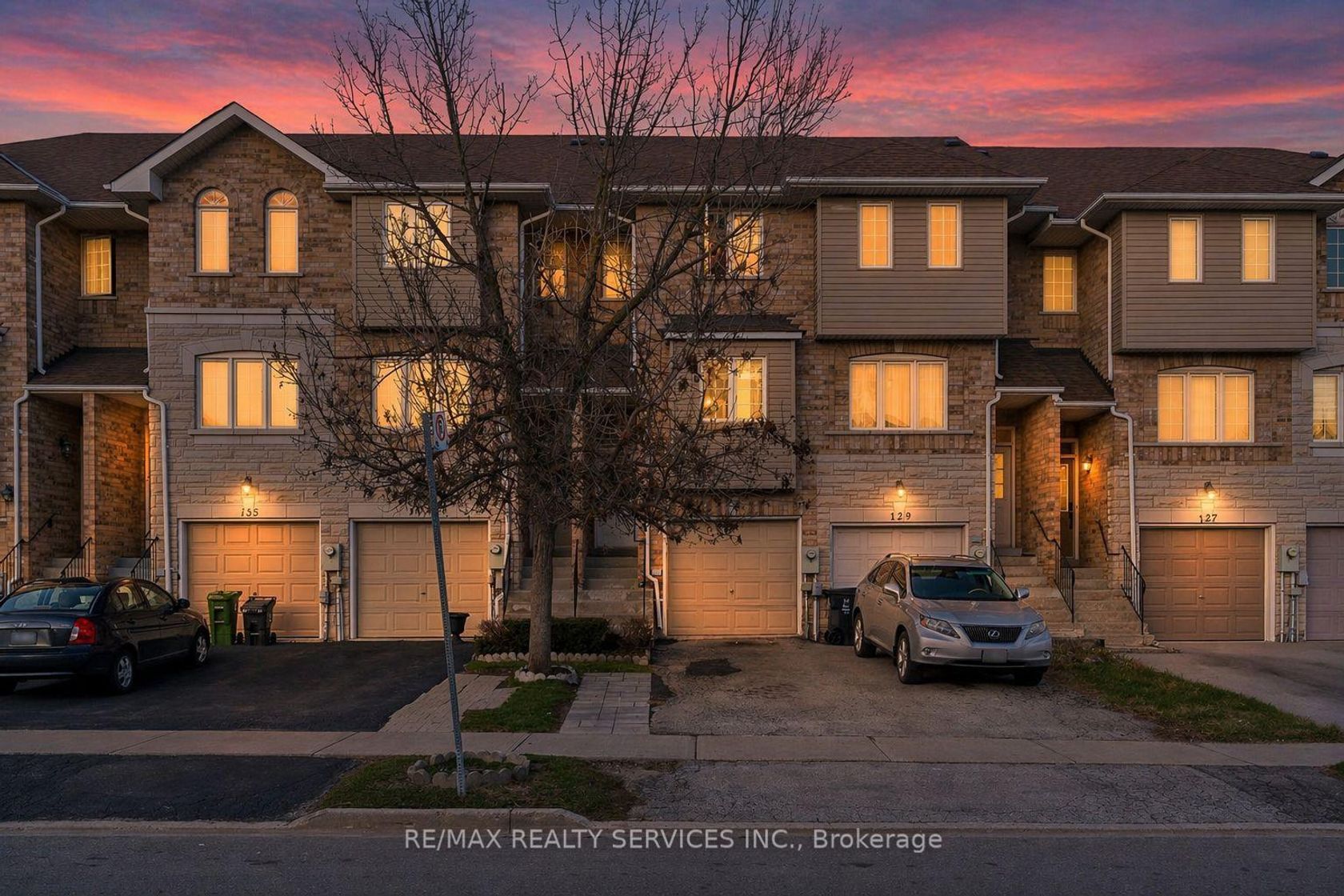 131 Charlton Settlement Avenue, Mount Dennis, Toronto 