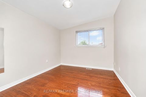 Photo 24 at 14 Yatescastle Drive, Jane Heights, Toronto