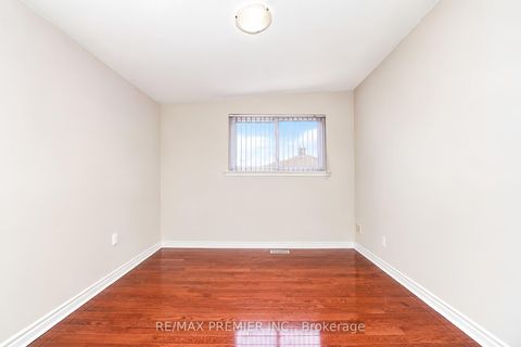 Photo 25 at 14 Yatescastle Drive, Jane Heights, Toronto