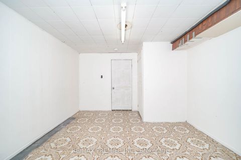 Photo 29 at 14 Yatescastle Drive, Jane Heights, Toronto