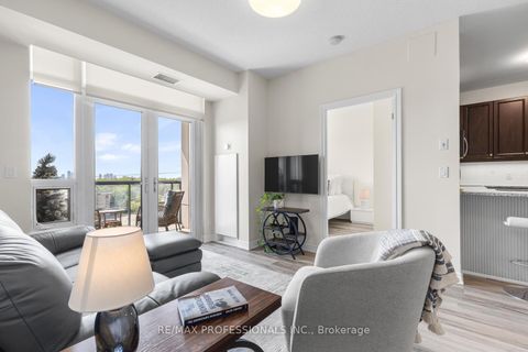 Photo 5 at 801 - 1135 Royal York Road, Humber Valley, Toronto