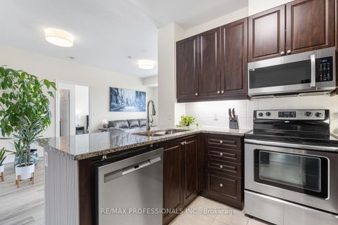 Photo 7 at 801 - 1135 Royal York Road, Humber Valley, Toronto