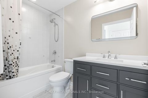 Photo 10 at 801 - 1135 Royal York Road, Humber Valley, Toronto