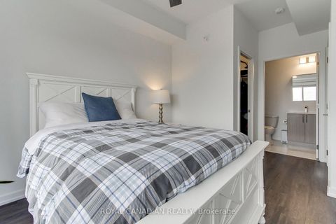 Photo 25 at 418 - 430 ESSA Road, Holly, Barrie