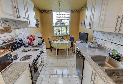 Photo 17 at 511 - 175 Hilda Avenue, Newtonbrook West, Toronto