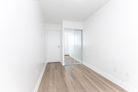 Photo 3 at 1005 - 940 Caledonia Road, Glen Park, Toronto