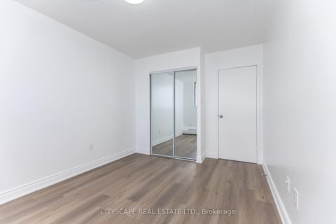Photo 8 at 1005 - 940 Caledonia Road, Glen Park, Toronto