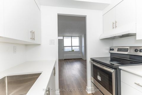 Photo 13 at 1005 - 940 Caledonia Road, Glen Park, Toronto