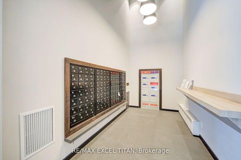 Photo 5 at 417 - 156 Portland Street, Waterfront Communities C1, Toronto