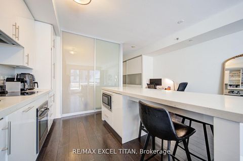 Photo 13 at 417 - 156 Portland Street, Waterfront Communities C1, Toronto