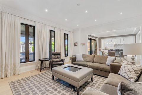 Photo 16 at 20 Sunbeam Avenue, Clanton Park, Toronto