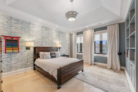 Photo 19 at 20 Sunbeam Avenue, Clanton Park, Toronto