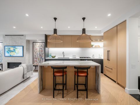 Photo 8 at 716 - 20 Scrivener Square, Moore Park, Toronto