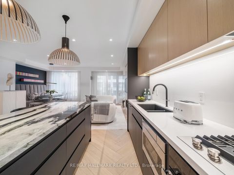 Photo 15 at 716 - 20 Scrivener Square, Moore Park, Toronto