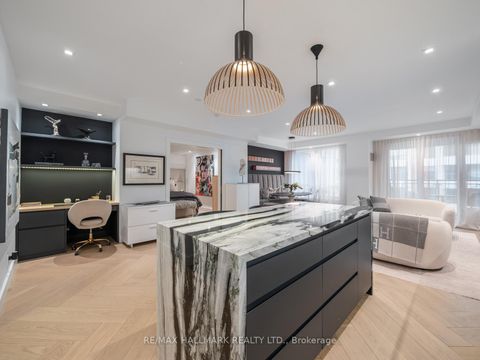 Photo 16 at 716 - 20 Scrivener Square, Moore Park, Toronto