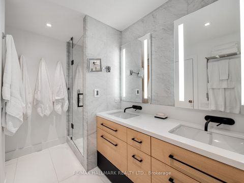 Photo 34 at 716 - 20 Scrivener Square, Moore Park, Toronto