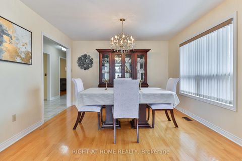 Photo 4 at 459 Maple Leaf Drive, Maple Leaf, Toronto