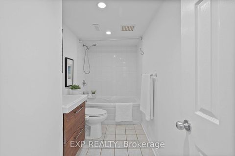 Photo 21 at Th B - 12 Portland Street, Waterfront Communities C1, Toronto