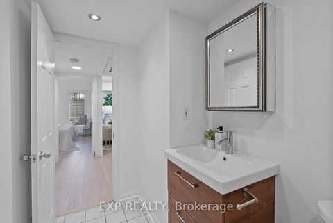 Photo 23 at Th B - 12 Portland Street, Waterfront Communities C1, Toronto